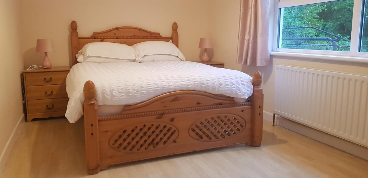 Craigalappan Cottages Holiday Home Бушмилс Экстерьер фото
